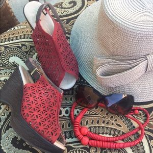 Red Leather Vera Platform Sandals